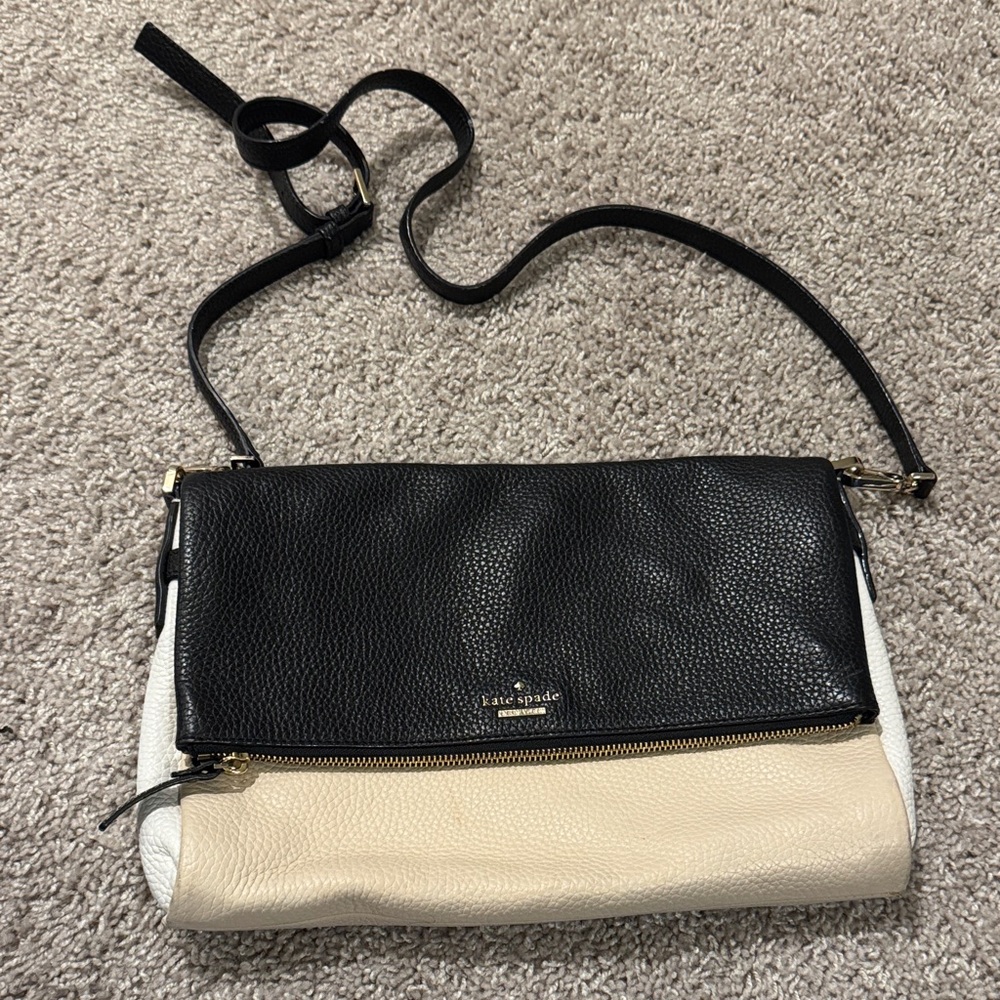 Kate Spade Black, White, and Cream/Pinkish Crossbody and Shoulder Bag